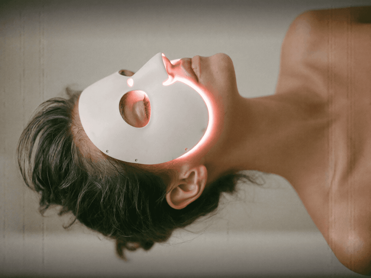 Do LED Face Masks Actually Work? What the Evidence Says